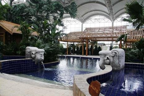 温泉联合国 引爆京城 五洲风情荟萃瑞麟湾