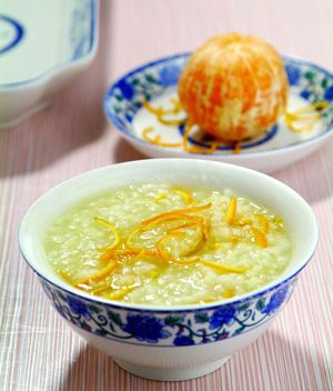夏日美容养颜粥 喝出健康气色