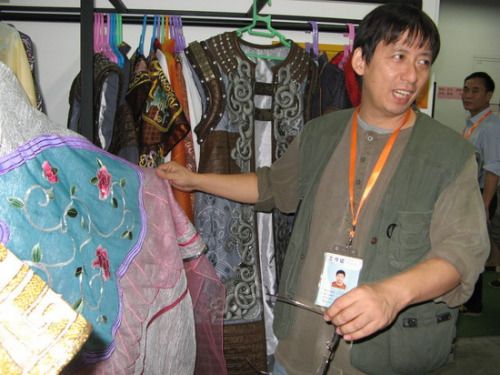 《图兰朵》进鸟巢服装更戏剧