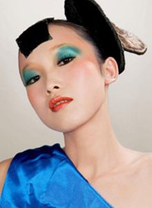 伪装美颜 揭开13个美妆秘诀
