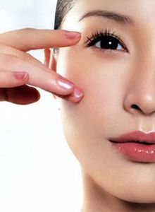 伪装美颜 揭开13个美妆秘诀