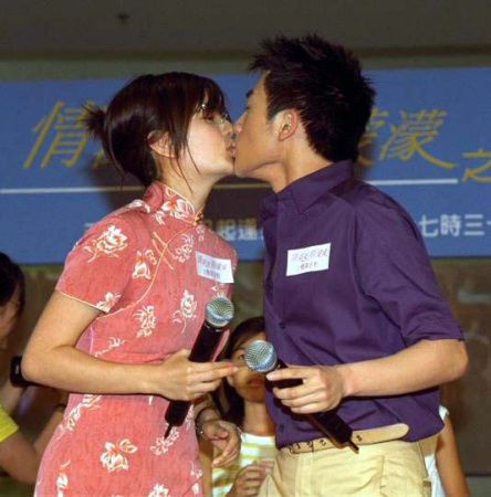 情场：赵薇16位绯闻男友盘点(图)