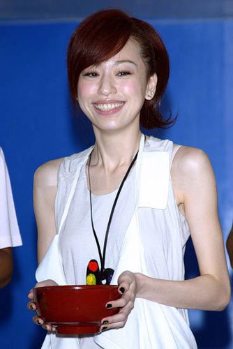 娱乐圈中最迷人的15位大嘴女明星