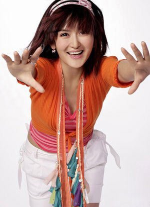 蝴蝶结 <em>美女</em>明星各领<em>风骚</em>(组图)_推荐-视觉_女