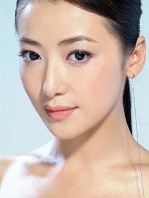 比整容女星还美的10大女星