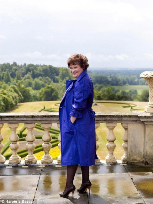 苏珊<em>大妈</em>为《时尚巴莎》拍<em>照片</em> 村姑倾刻变贵