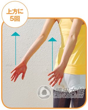 小动作解决肩膀酸疼大问题