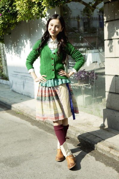 <em>开衫</em>+棉布裙 angelababy甜心变森女_女性_腾讯