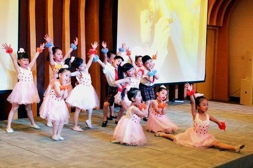 红黄蓝亲子园成为北京市计生协宝贝计划基地