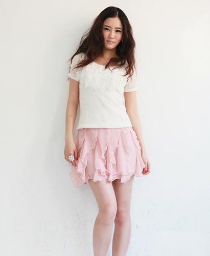 巧穿白衫装扮职场白雪公主 巧穿白衫成为职场白雪公主