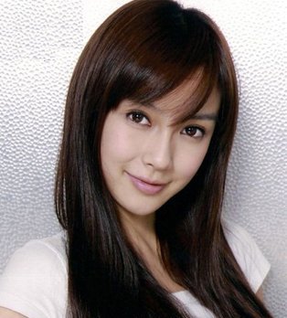 强力推荐清纯女生直发发型(组图)_女性_腾讯网