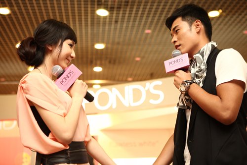 陈赫娄艺潇携手旁氏挑战表里如一_女性_腾讯网