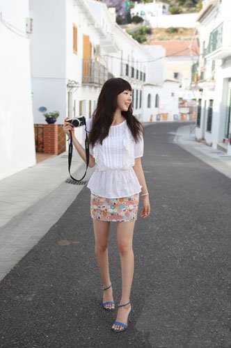 巧穿白衫装扮职场白雪公主 巧穿白衫成为职场白雪公主