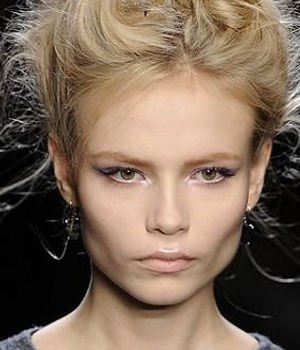 DIY染发术 比<em>美发师</em>还<em>专业</em>(组图)_女性_<em>腾讯网</em>