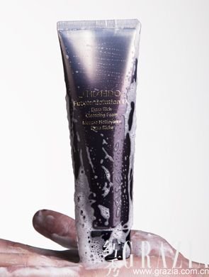 对症下药的毛孔清洁产品 消灭黑头出油毛孔