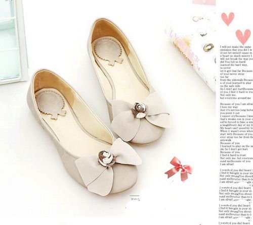 ͯ���������λ�ƽ�װ���Ь