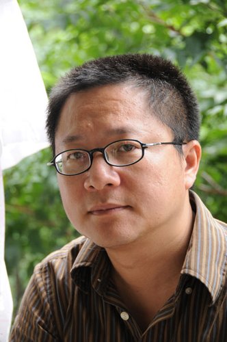 美差评委阵容增添新翼 李少君点评<em>亲和力</em>_<em>女性</em>