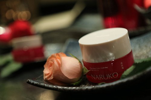 牛尔亲研NARUKO娜露可 森玫瑰水赋活之旅