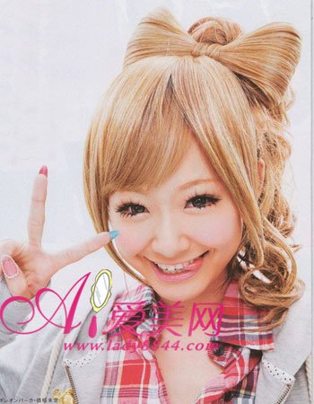 日系超萌女洛丽塔甜美发型(组图)