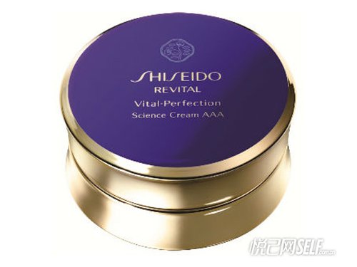 滋养面霜 告别脱皮泛红脸颊