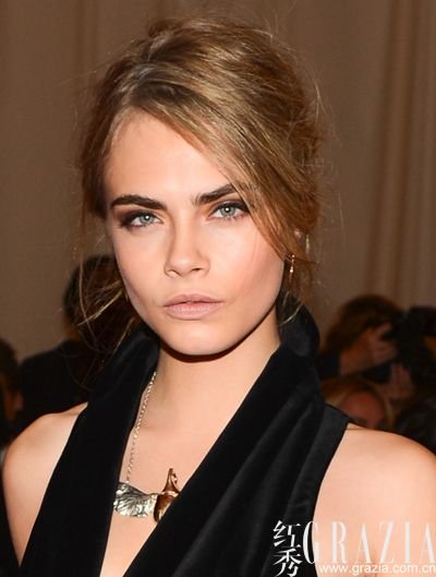 英伦风正劲 这些单品别错过