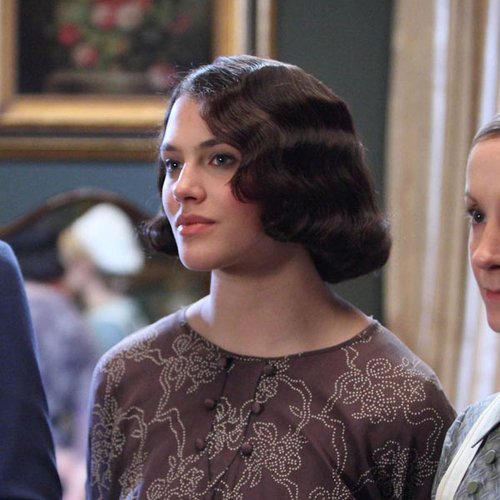 《唐顿庄园》造型盘点 从前卫<em>短发</em>到复古<em>波浪</em>