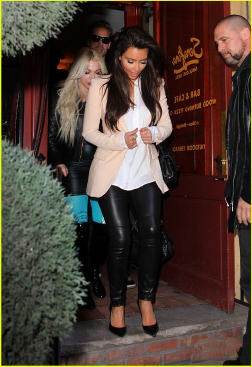 好莱坞20位娇小矮个女星显高潮搭_女性_腾讯