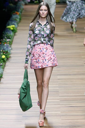 d&g 2011春夏田园风短裙