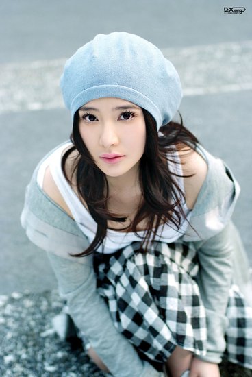  熊乃瑾 早春 大片 可爱成熟合二为一_女性_腾讯