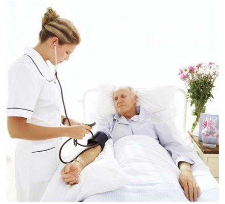 老年人血压正常范围 饮食调理是关键