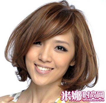 圆脸MM专属 4款圆脸发型潮味十足