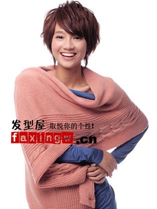 2010冬季流行女生烫发发型(组图)
