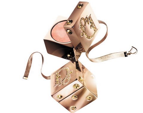 美唇小物推荐 打造让人想亲吻的嘟嘟唇