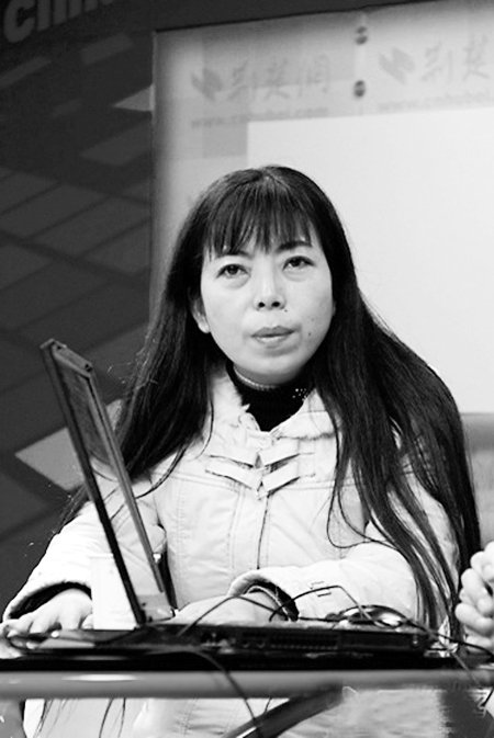 贞操女神中止征婚 事件策划人现身