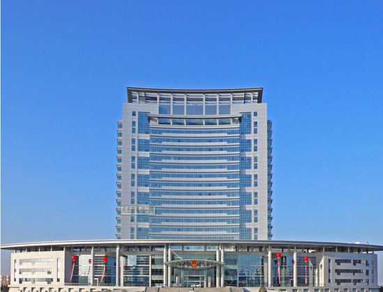 选择靠近市政府 就是选择不贬值 港城市府6楼