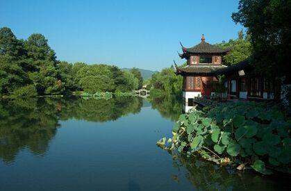 2014最低工资标准公布 房价工资比最悲催的城