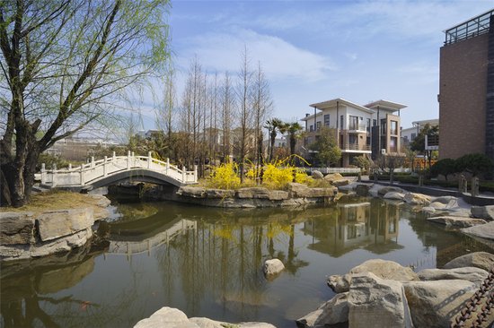 挥别雾霾 临沂光耀新作亮相临沂_频道-临沂