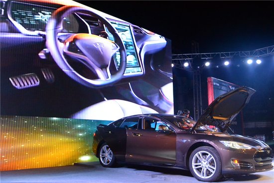 特斯拉闪耀保利 “中国滨江生活领跑者”发布会举行_频道-柳州_腾讯网