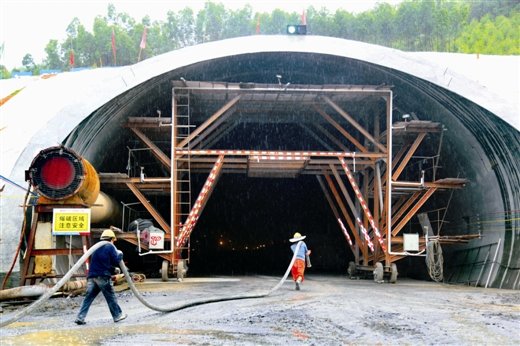 广西跨度最大隧道柳州市三门江隧道现雏形预计