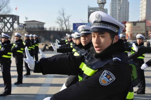 沈阳向公安政法院校招400名辅警