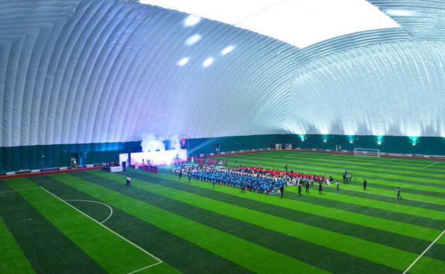 沈阳首个足球气模馆将对市民开放