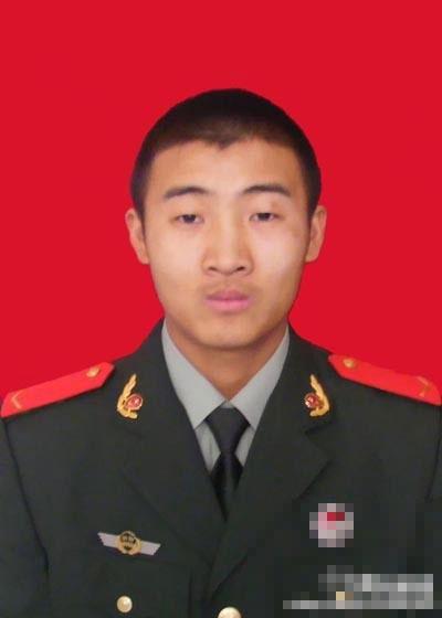 哈尔滨仓库大火 辽阳19岁武警牺牲