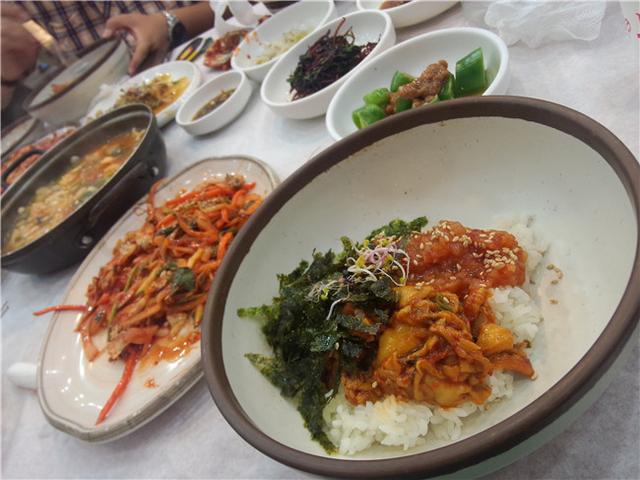 暴走韩国 眼睛和嘴巴不停歇的旅程