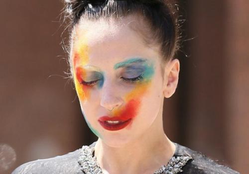 胆小勿点 万圣节重口味妆容逼疯众人妥妥的