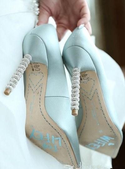 适合十二星座的新娘婚鞋推荐