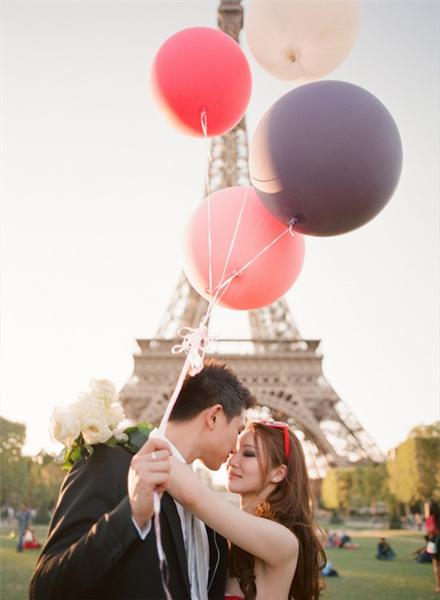 来自法国巴黎的浪漫婚纱照