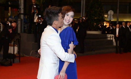  王宝强 与 妻子 恋爱史曝光