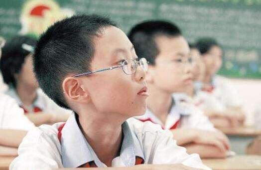 初三学生8成以上视力低下 2010年以来略有好转