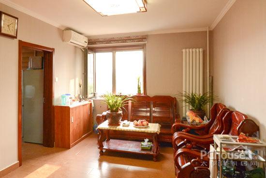 IT男晒乐活家 15万装60平现代中式蜗居