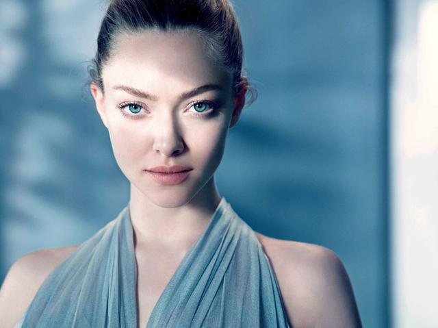 极致钻白光耀诞生 CPB肌肤之钥全新光透白精